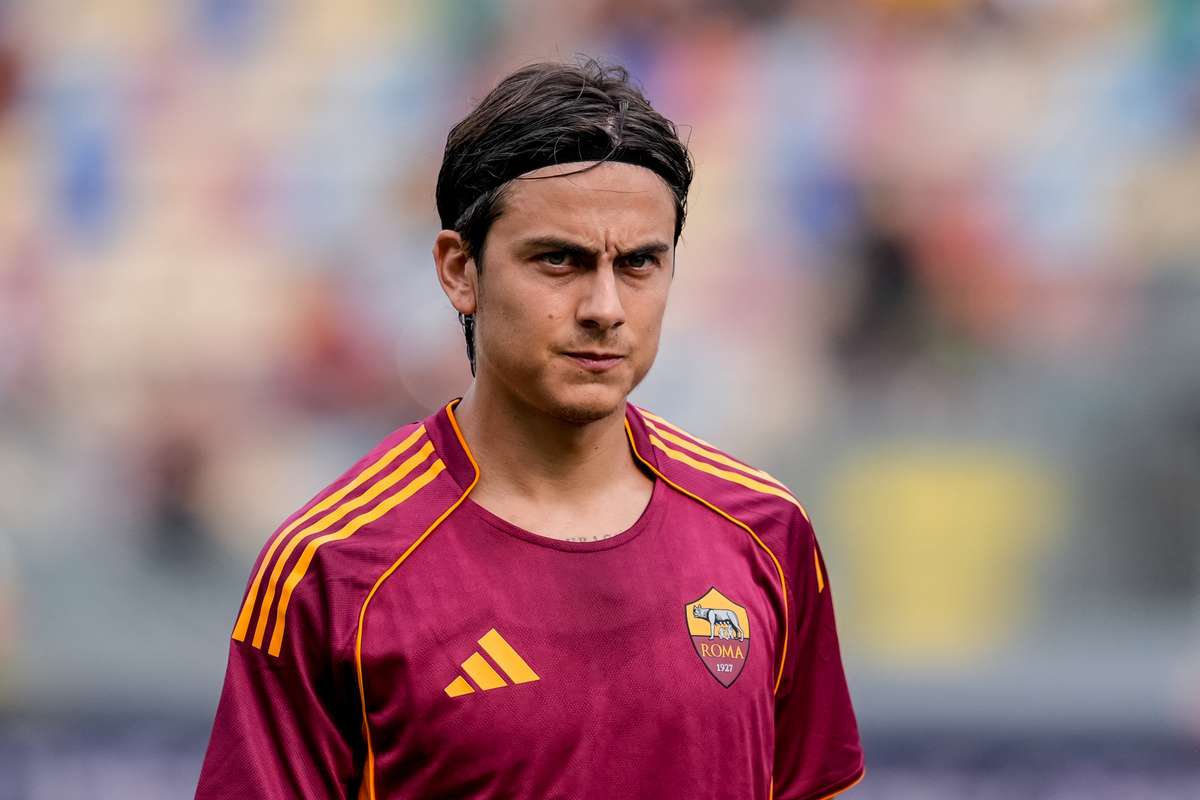 Flamengo junta se à disputa por Dybala da Roma