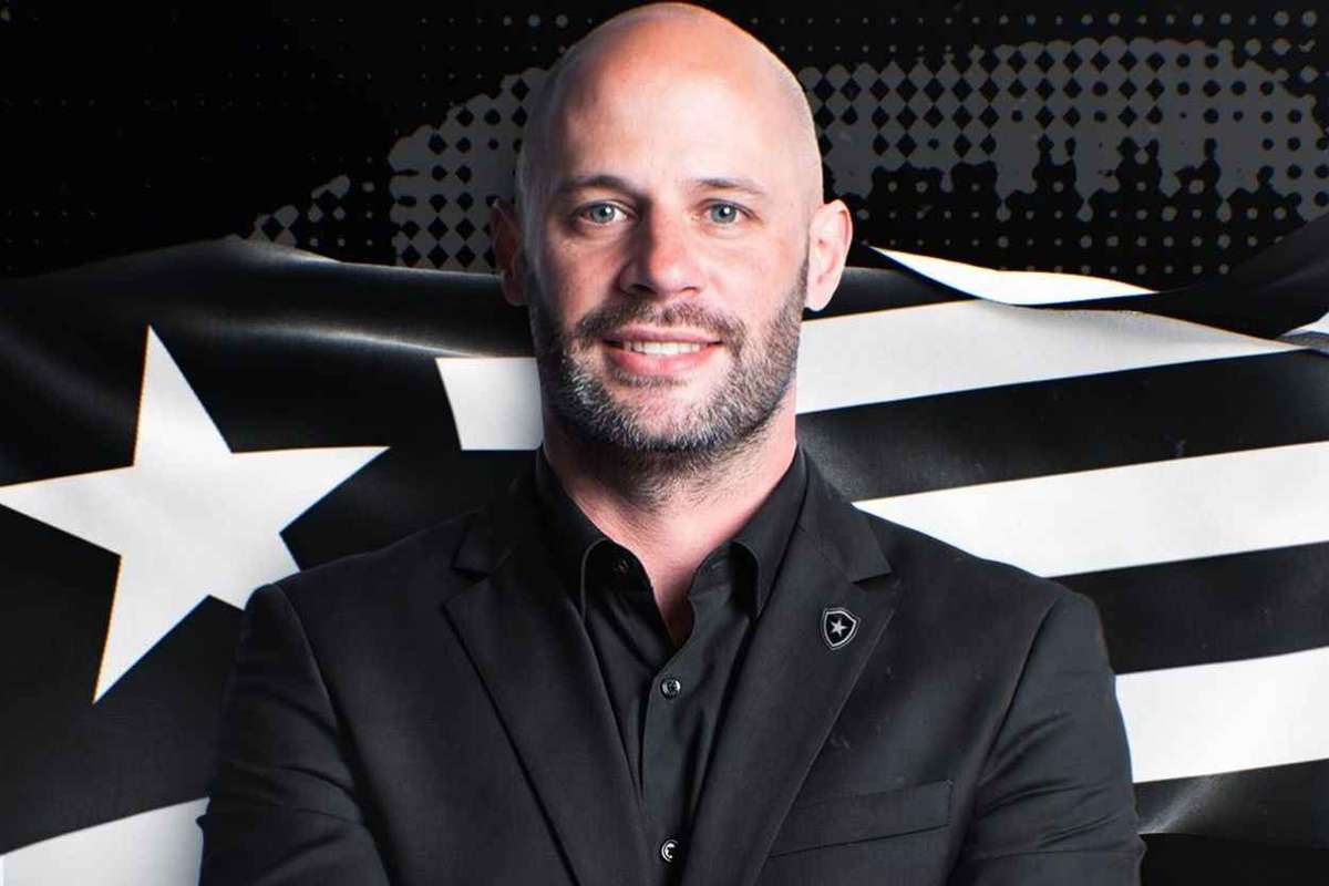 Botafogo contrata Franclim Carvalho ex adjunto como novo treinador