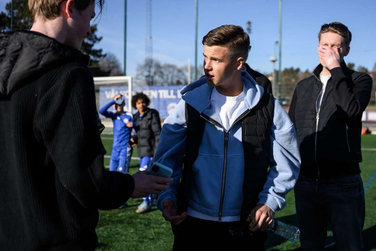 Samuel Dah: "É incrível ir cedo ao centro de treinos com Mourinho como técnico"