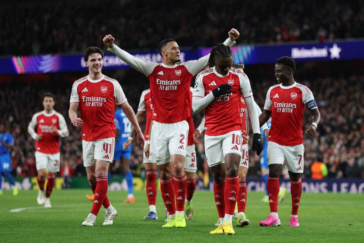 Arsenal com ausências de doze jogadores antes do duelo com o Sporting