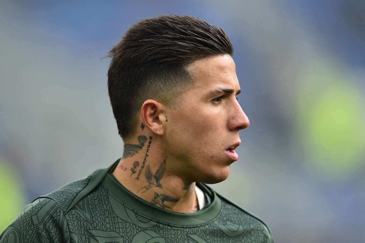 Representante de Enzo Fernández alerta o Chelsea: "Sem acordo, consideraremos alternativas"