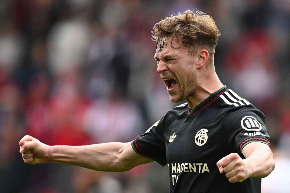 Bayern realiza reviravolta impressionante contra o Freiburg e aumenta vantagem para 12 pontos no topo da Bundesliga