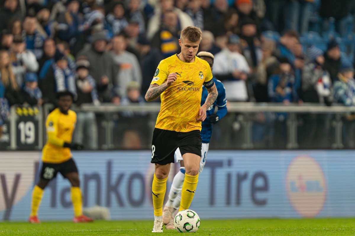 Şampiyon KuPS Güçlü Başlangıç Yaptı HJK da Veikkausliiga Dönüşünde Rahat Kazandı