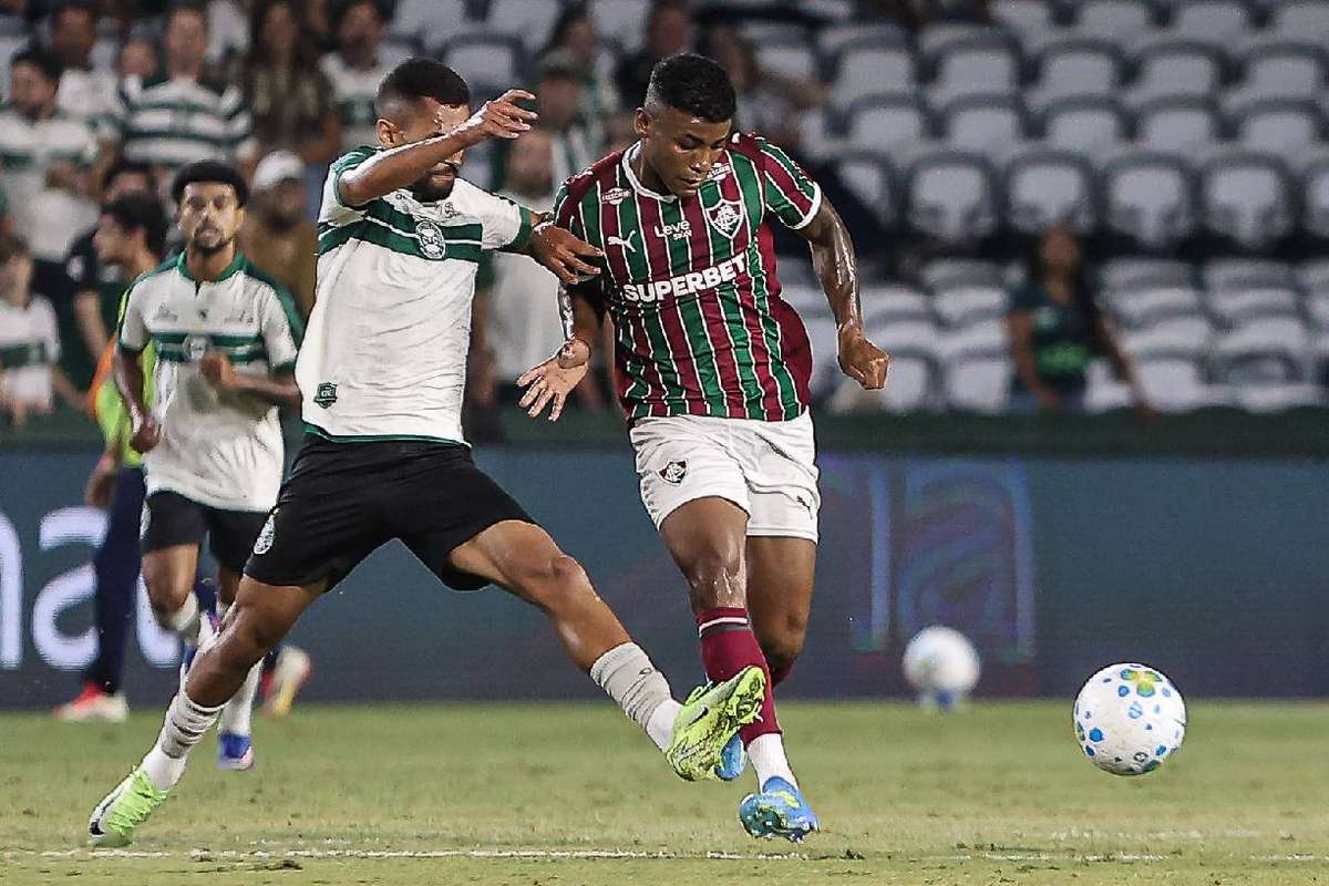 Fluminense em desvantagem inicia mas logra empate ante Coritiba para concluir jornada no G4