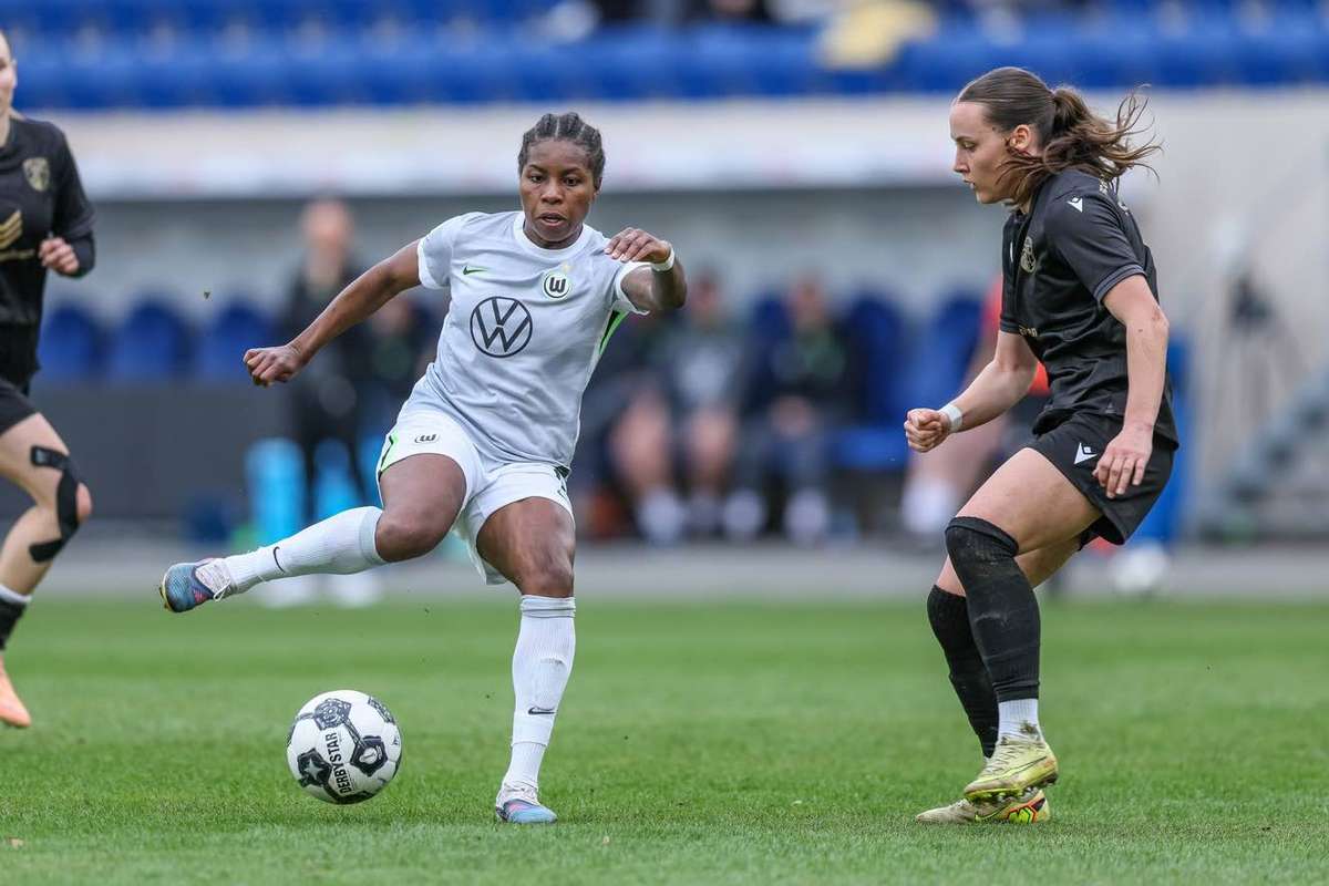 Schande vermieden Wolfsburg rettet sich durch Johannes ins DFB Pokalfinale