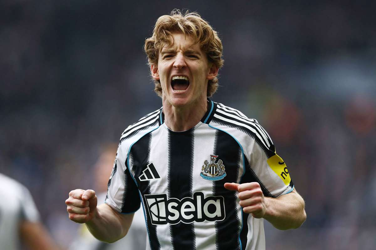 Arsenal dispuesto a disputar con Liverpool el traspaso de Gordon del Newcastle