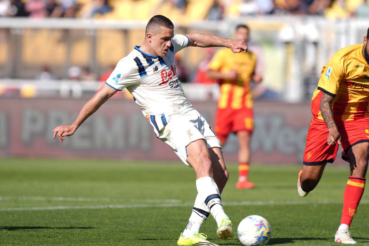 El Atalanta derrota al Lecce y fortalece sus posibilidades de finalizar en los seis primeros puestos (0-3)