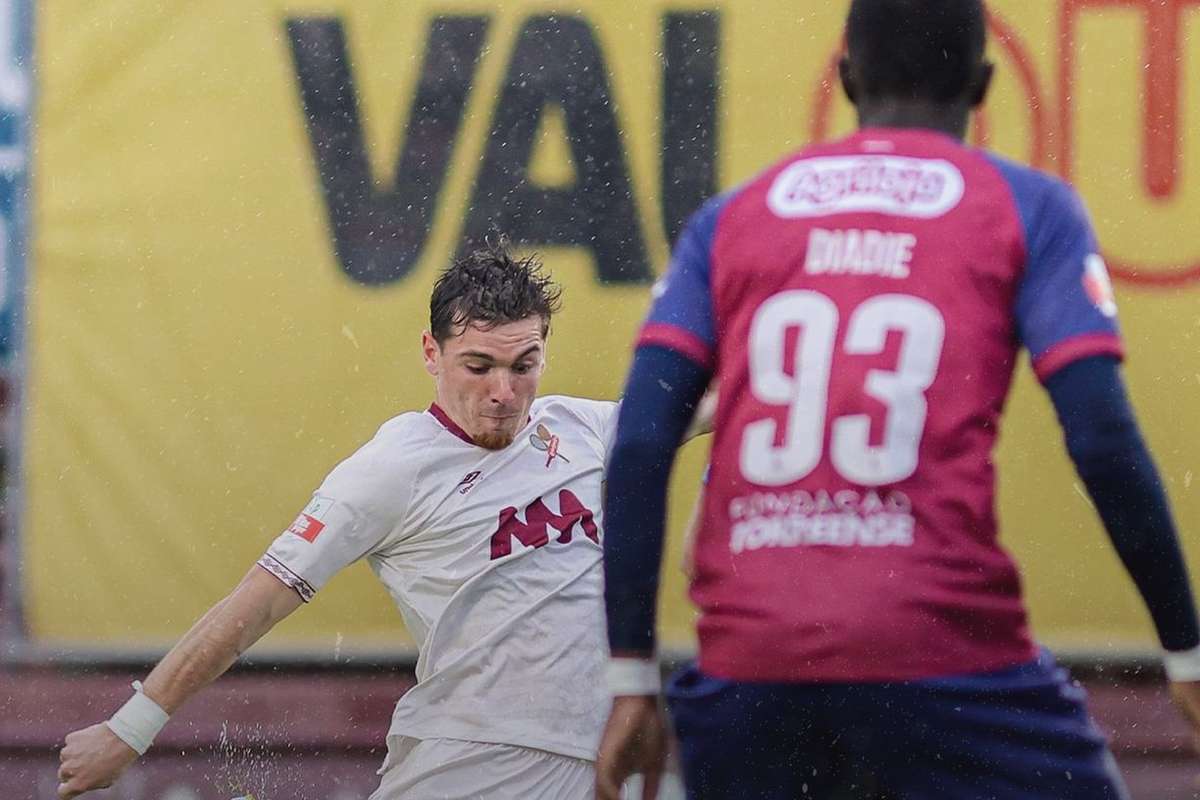 Liga 2 Torreense nao consegue encurtar distancia ao Academico 1 1 e FC Porto B volta a vencer 3 0
