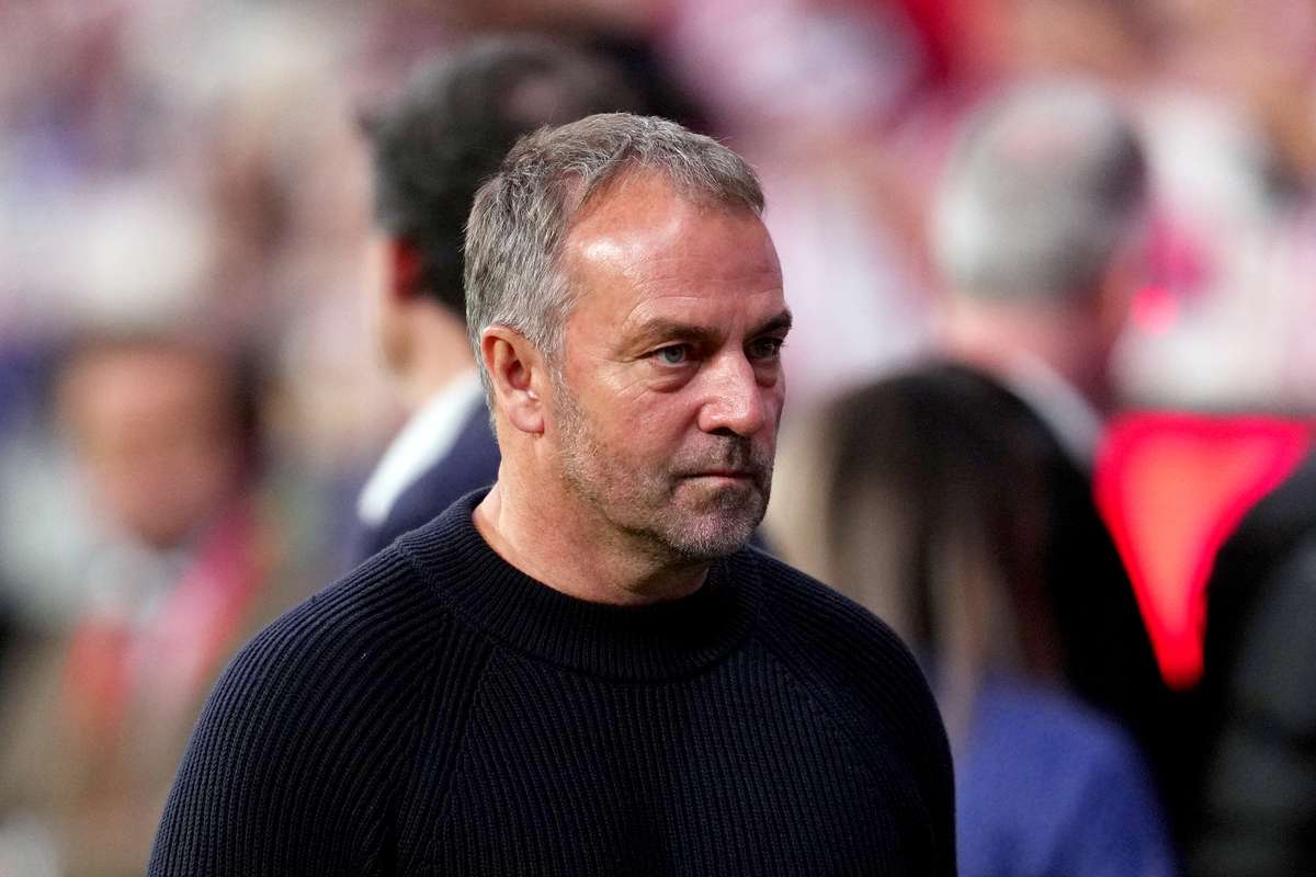 Hansi Flick : "Tout est entre nos mains, nous n'allons pas discuter des autres ou des arbitres"