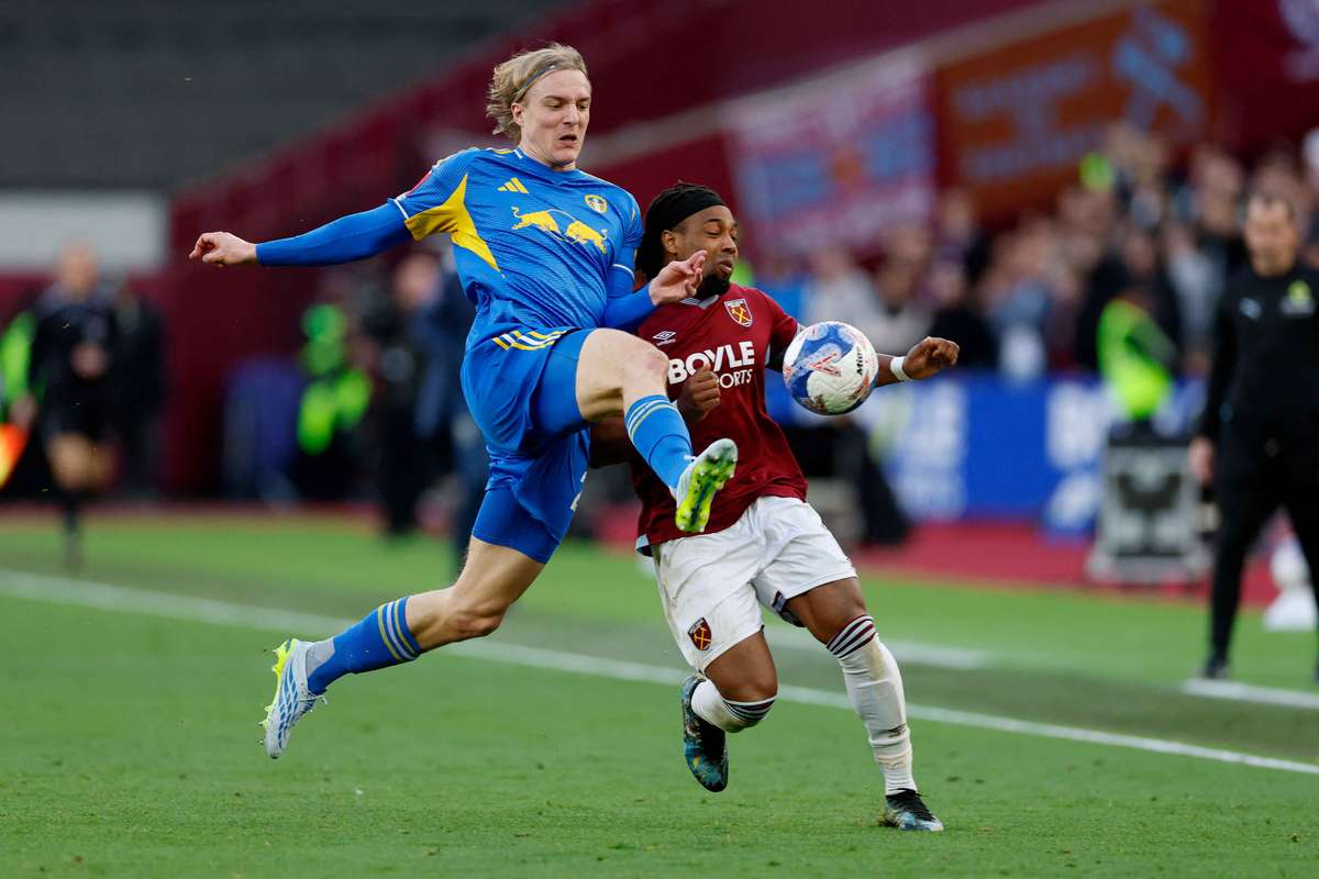 Adama Traoré quer prosseguir com a ótima prestação no West Ham, mesmo após a saída da Taça