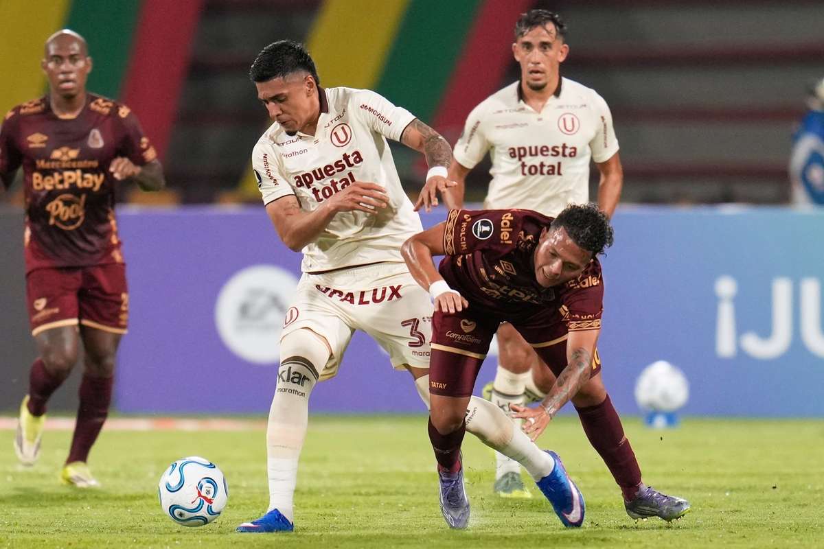 Universitario aguanta y logra un valioso empate en su estreno en la Libertadores (0-0)