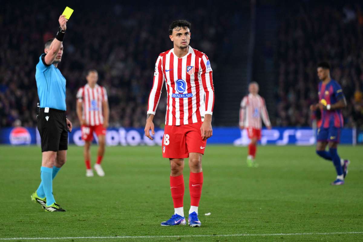 Etait-ce un penalty pour le Barça lorsque Pubill a stoppé le ballon de la main lors d'une relance du gardien ?