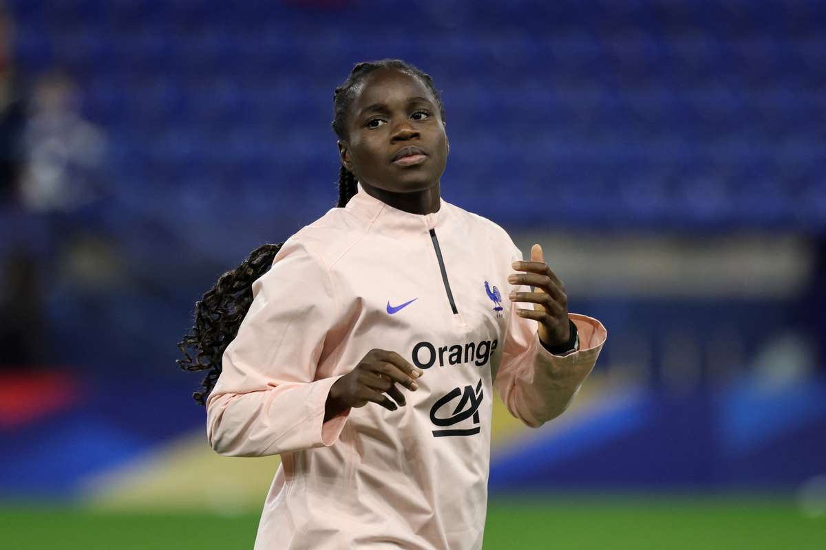 Aucune progression dans les pourparlers sur laccord collectif des footballeuses selon Mbock pour lAFP