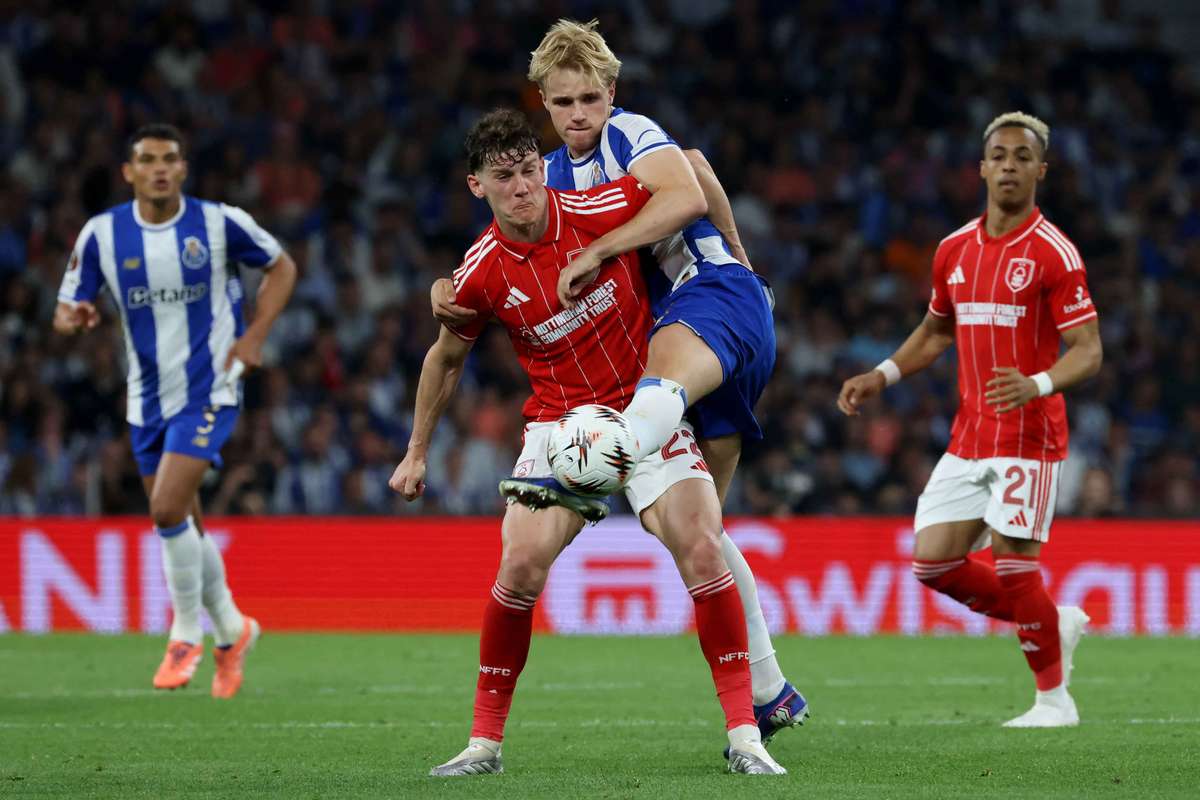 Porto and Nottingham Forest share spoils in first leg, keeping Europa League quarter-final evenly balanced