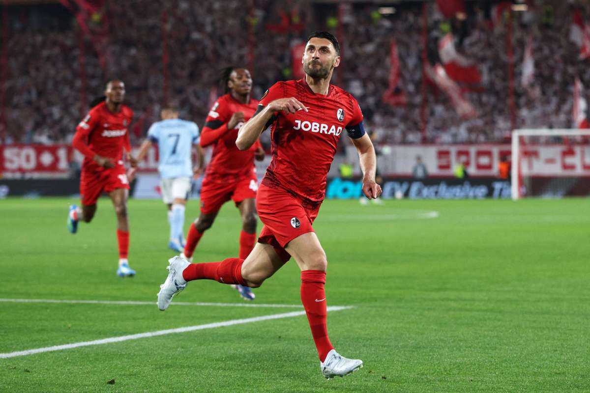 Freiburg score three against Celta Vigo and edge towards Europa League semi-finals