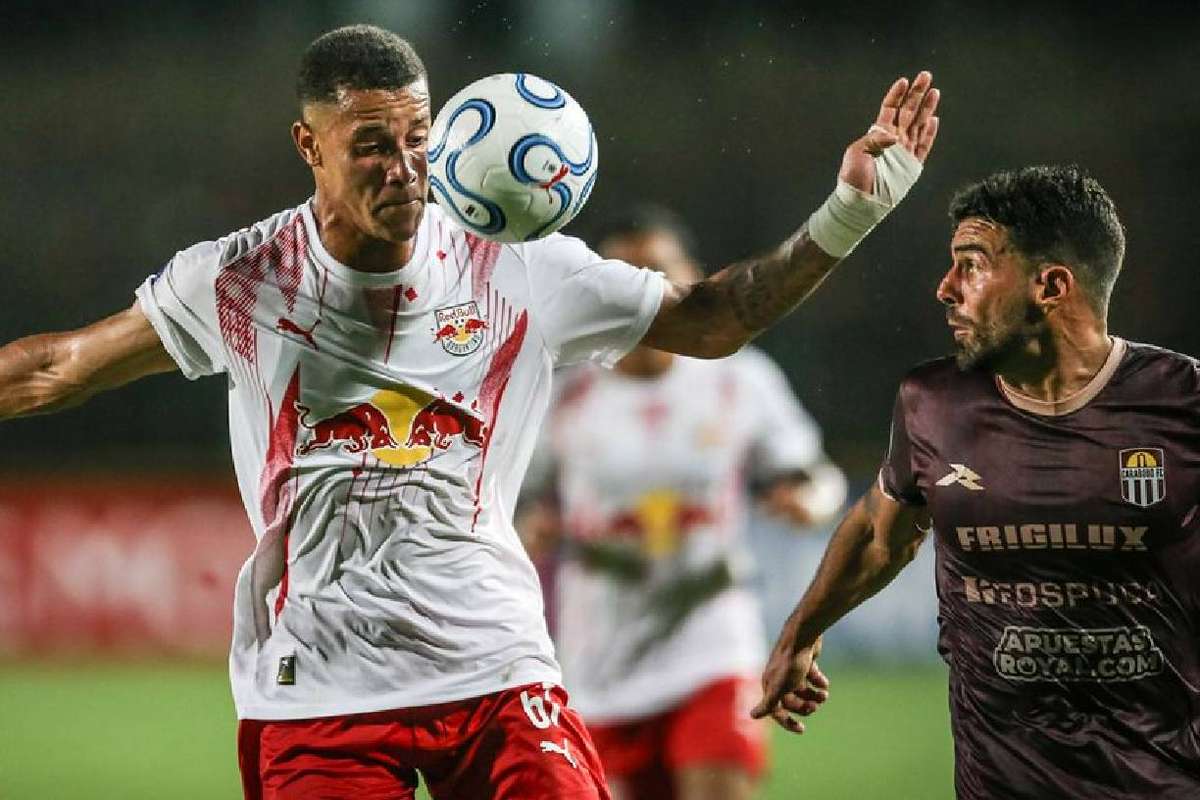 Com equipa reserva, Red Bull Bragantino cai perante Carabobo na estreia da Sul-Americana