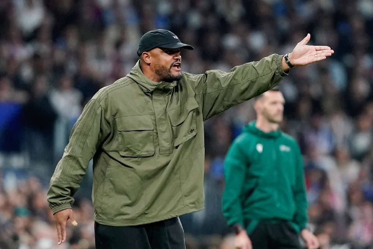 Kompany concentra se no St Pauli Estou a tentar escapar me a tudo o que toca no meu aniversario