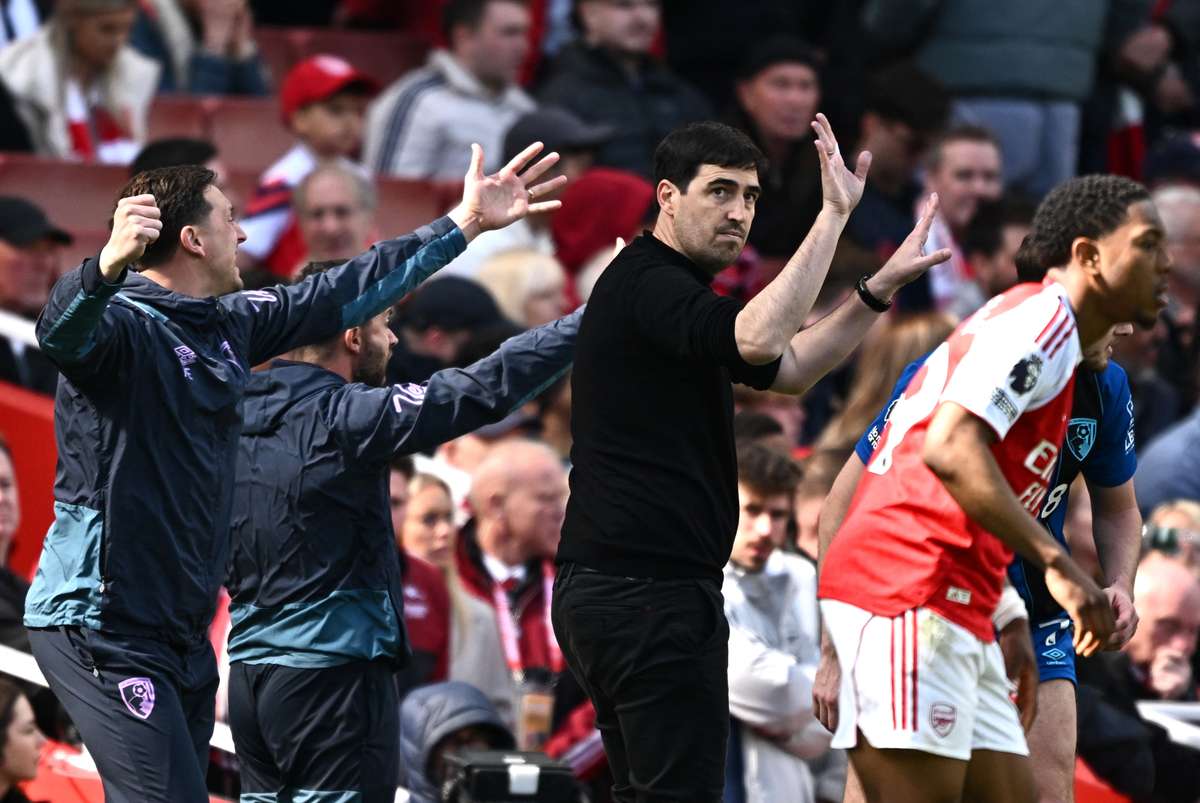 Iraola sacude la Premier y vence al Arsenal en Londres (1-2)