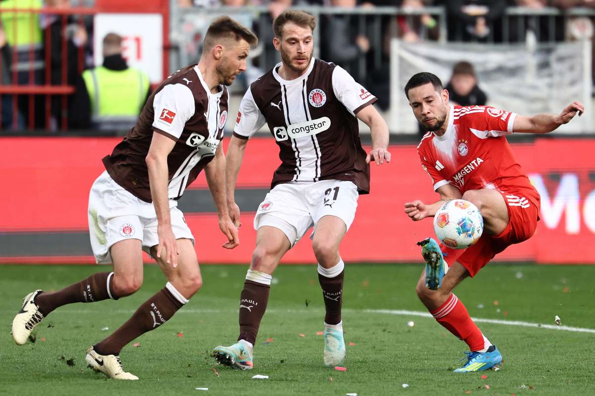 Bundesliga: Raphael Guerreiro aponta na vitória esmagadora do Bayern frente ao St. Pauli (0-5)