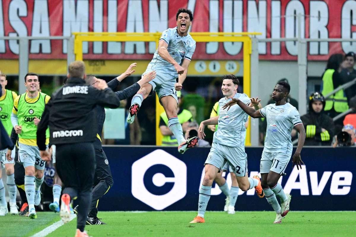 Udinese derrota o AC Milan por 3 a 0 no San Siro pela Serie A