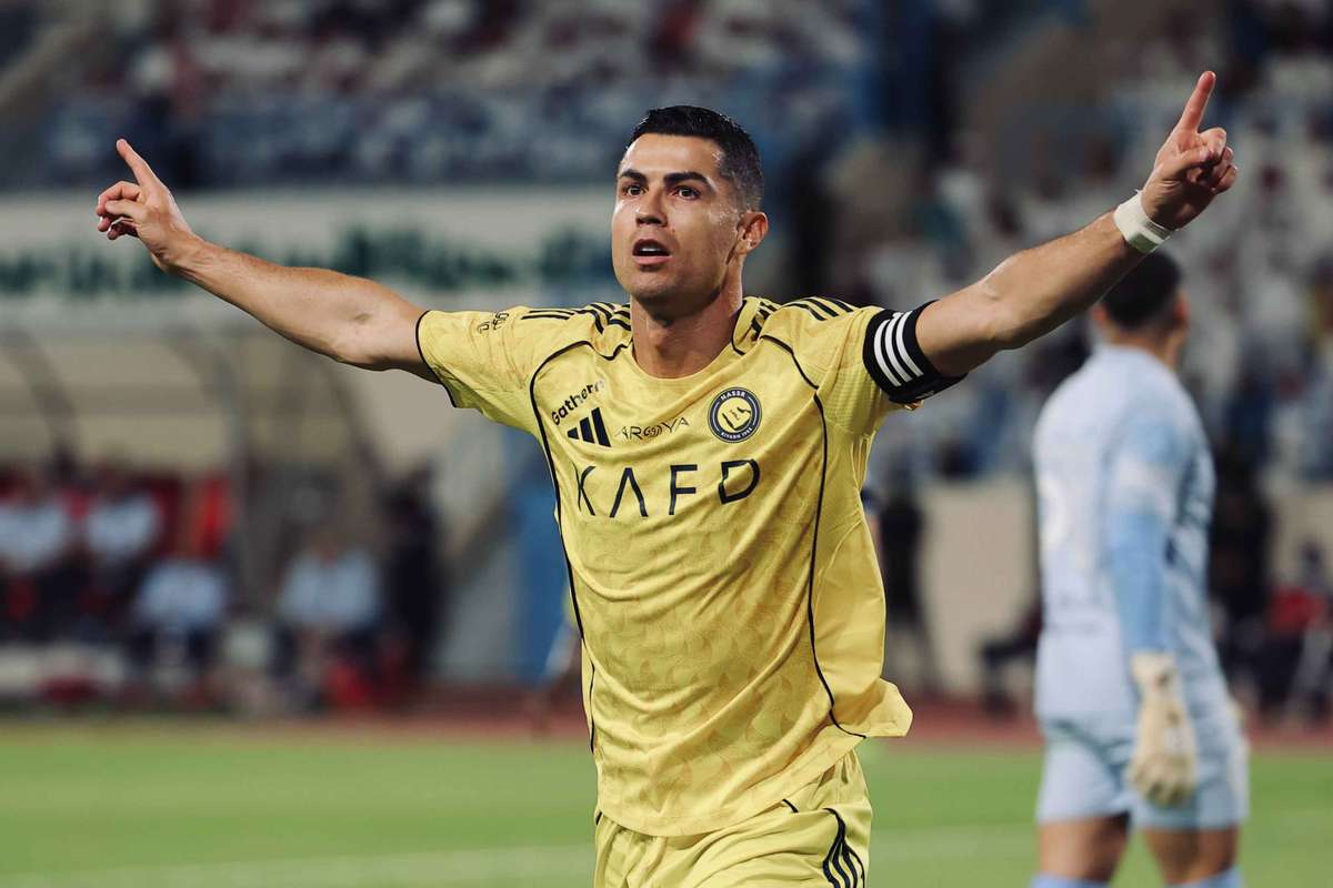 Al-Nassr derrota Al-Okhdood com golo de CR7 e preserva liderança na Liga Saudita