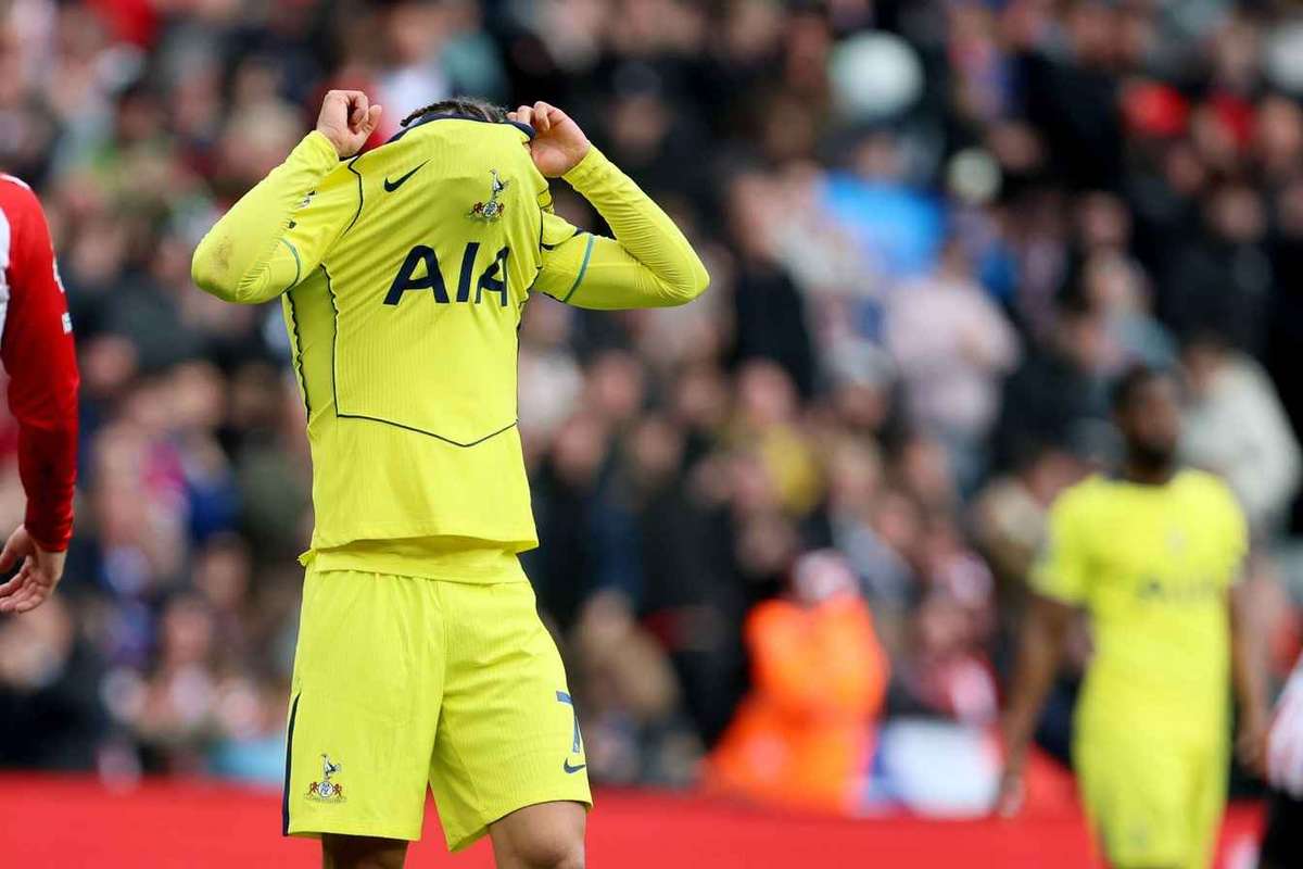 Tottenham unterliegt ebenfalls Sunderland Spurs rutschen auf Platz 18