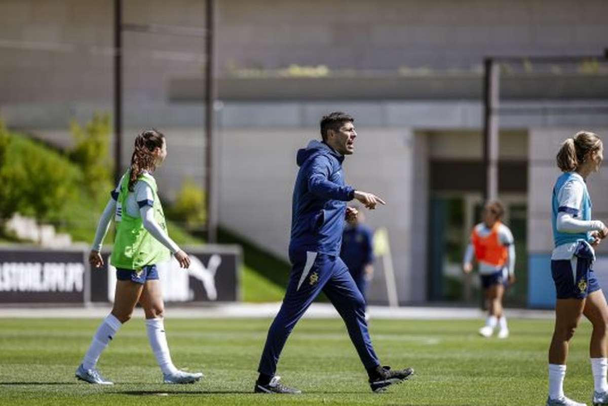 Francisco Neto elogia "competência" da Letonia e realca "meta Mundial" para seleccao portuguesa