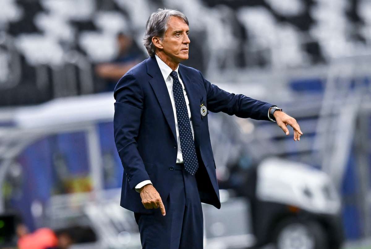 Al Sadd conquista campeonato catariano com Mújica Firmino e Mancini no comando