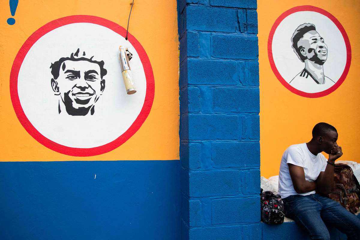 Haití, nación arrasada donde el fútbol anima su esencia