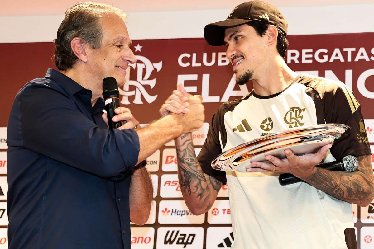 Pedro distinguido pelo recorde no Flamengo e ambiciona conquistas futuras: «Que não se fique por aqui»