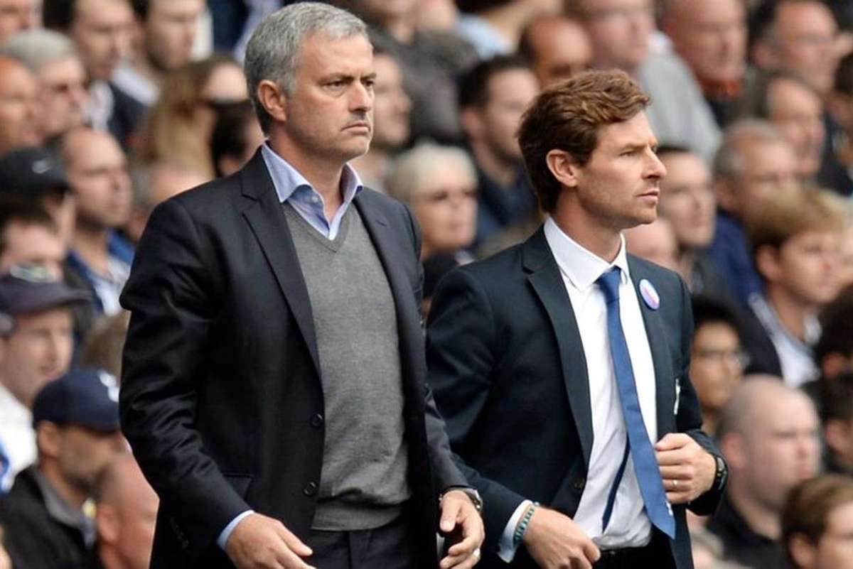 Villas Boas e a ligação com Mourinho: "Atualmente é técnico do Benfica e ocasionalmente enviamos mensagens um ao outro"