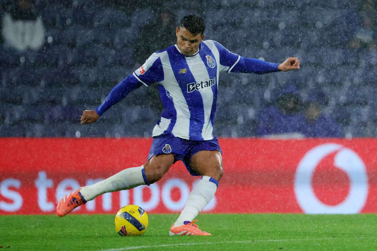 Thiago Silva: "Sei que é um dos últimos troféus que posso ganhar e vou fazer de tudo"