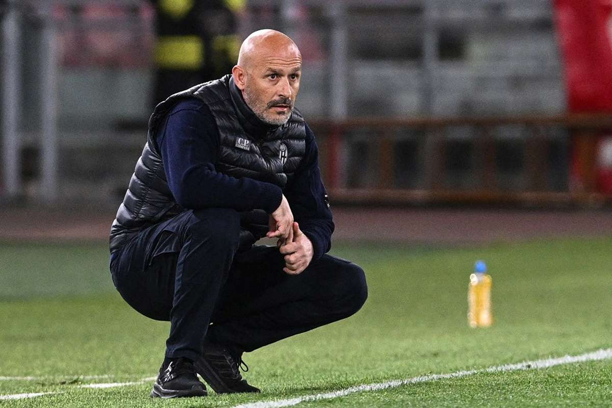 Vincenzo Italiano, técnico do Bolonha: "Em Birmingham, vamos apostar na nossa essência sem mudar nada"