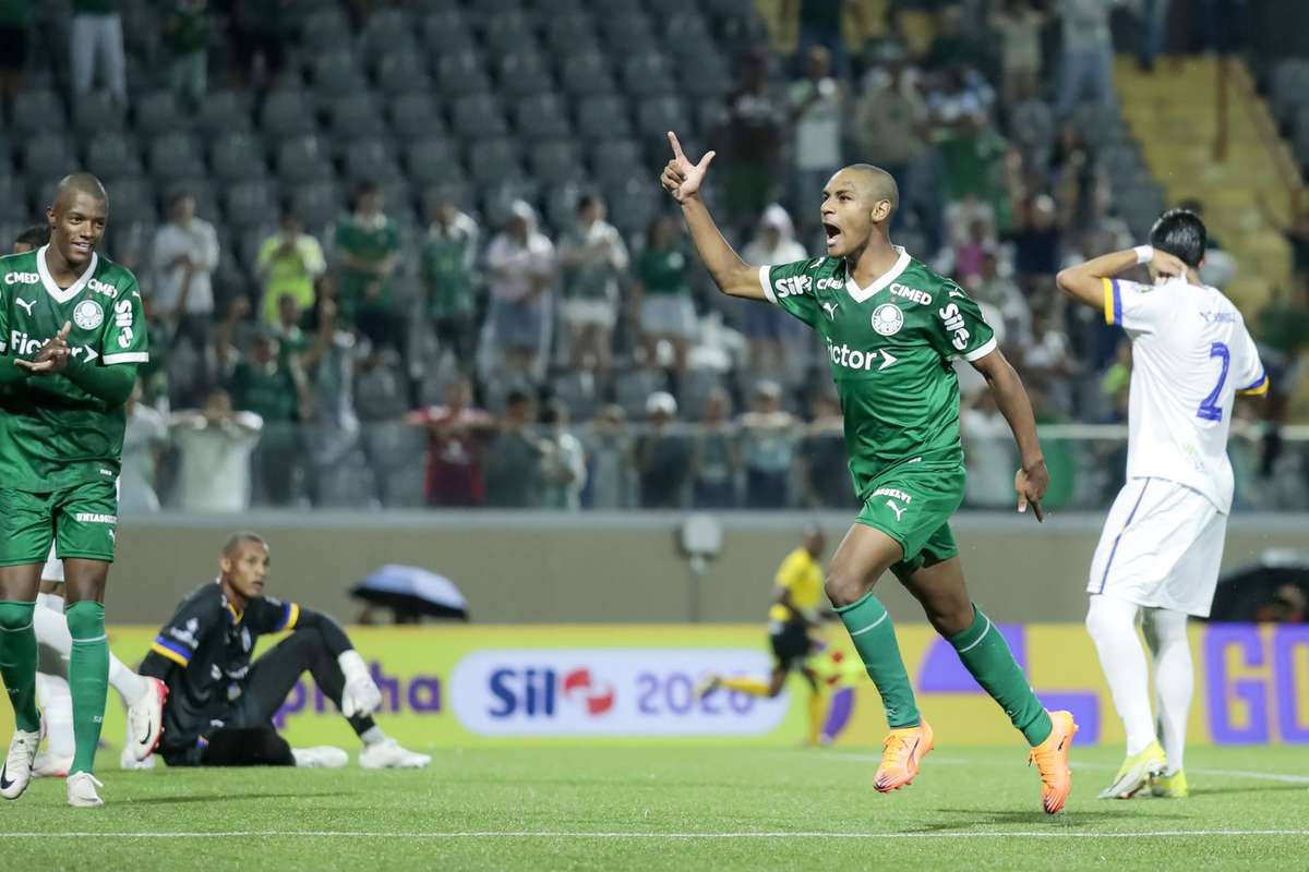 Manchester City manifesta interesse por Eduardo Conceição e planeia oferta inicial pela joia do Palmeiras