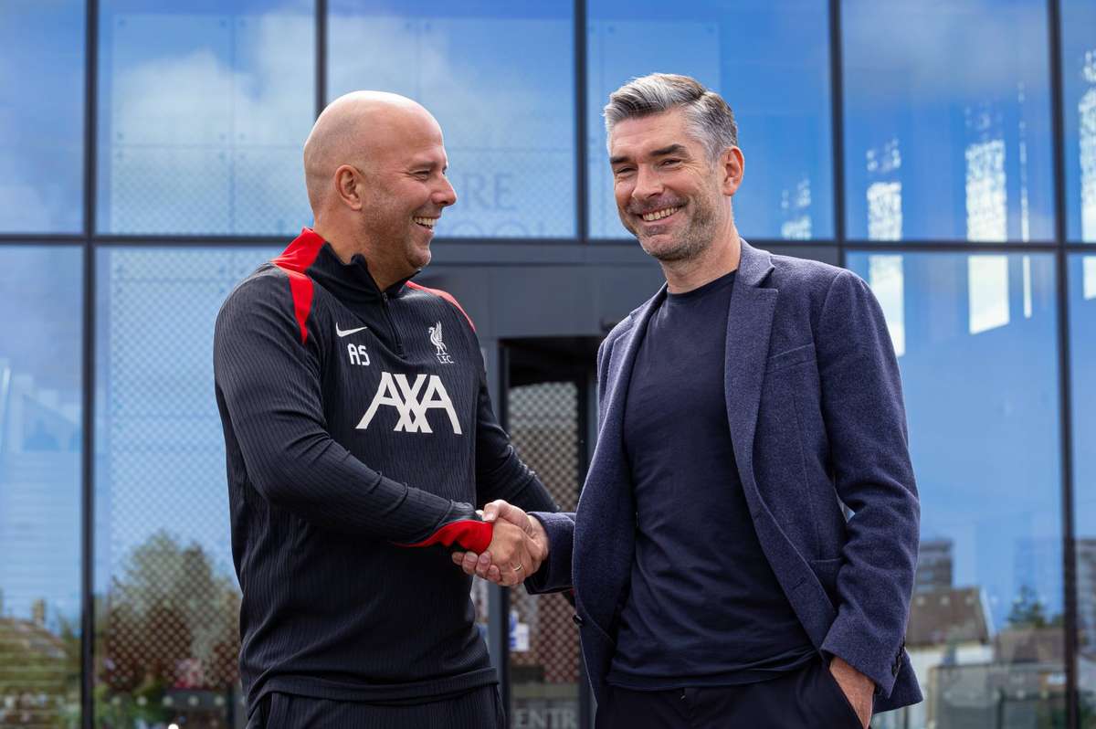 Richard Hughes permanecera no Liverpool apesar dos rumores com o Al Hilal