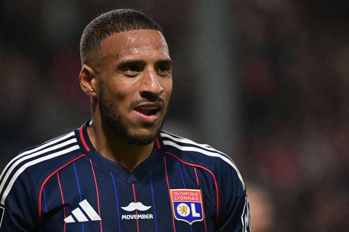Tolisso absent pour le voyage de lOL au Parc des Princes en raison dune blessure