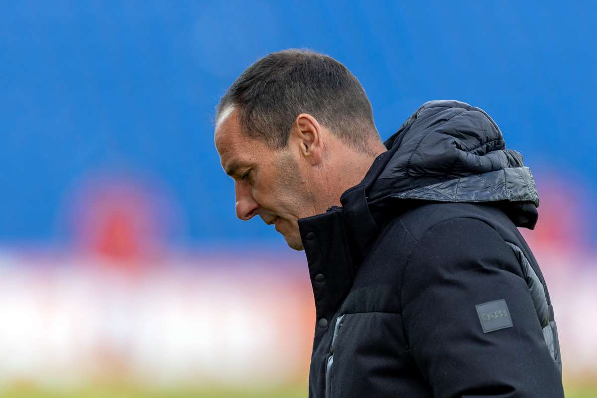 Treinador Petit indica que Santa Clara deve evitar adiamentos constantes na manutenção