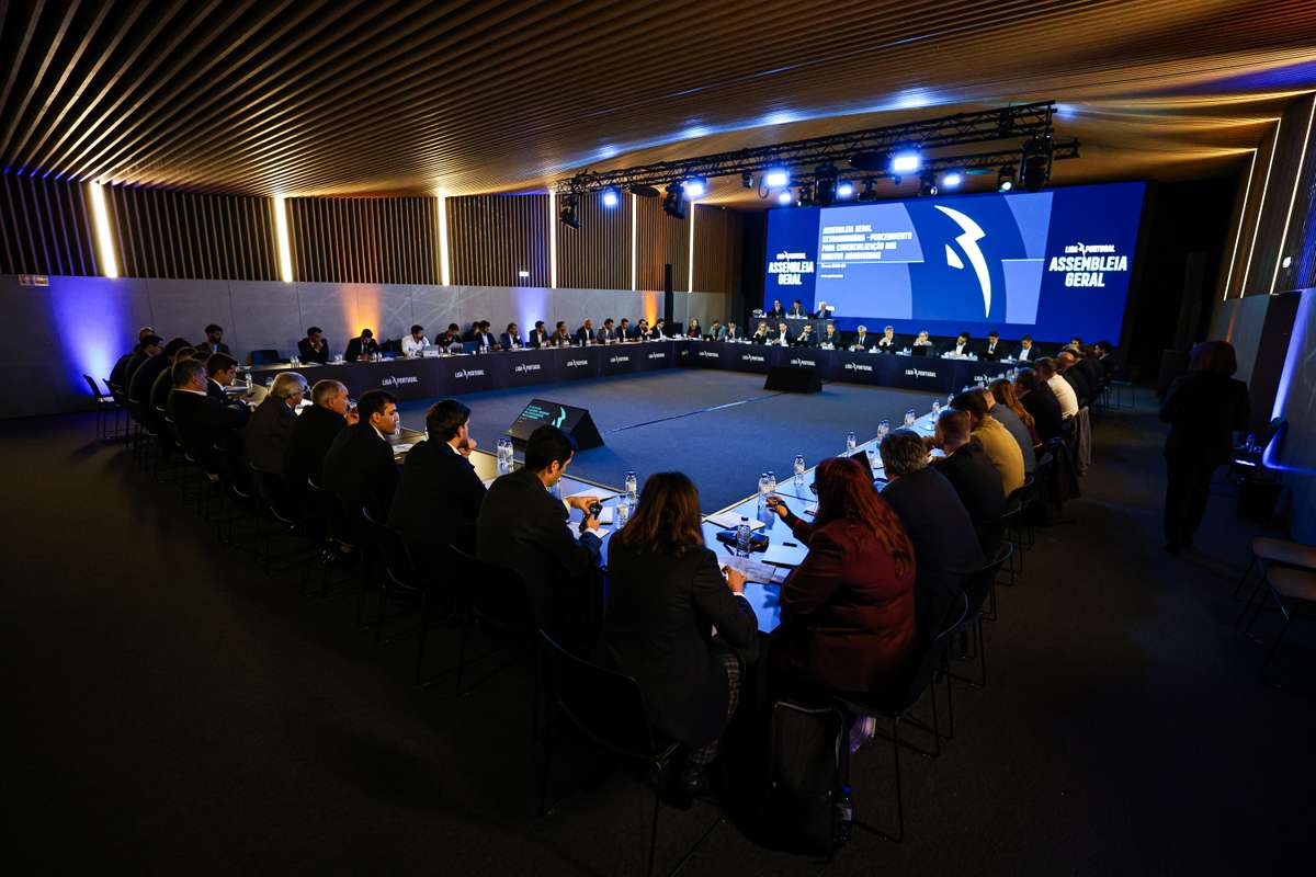 Liga aprova modelo de comercialização da centralização com voto contra do Benfica