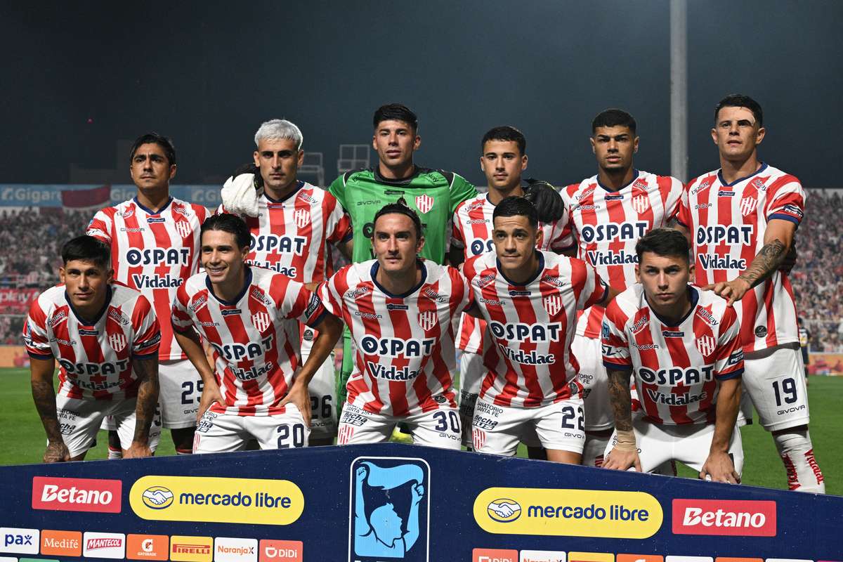 Newells vence a Union y abandona el ultimo puesto al explotar fallos del rival (2-3)