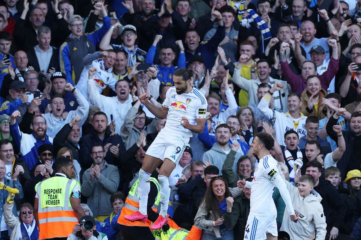 Premier League: Leeds com manutenção à vista ao tombar Wolves (3-0), Bournemouth vence Newcastle (1-2)