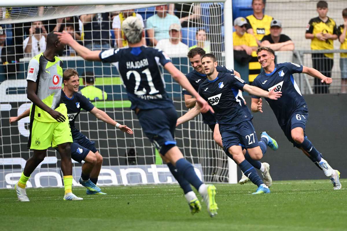 Hoffenheim vainc Dortmund et rapproche le Bayern du titre