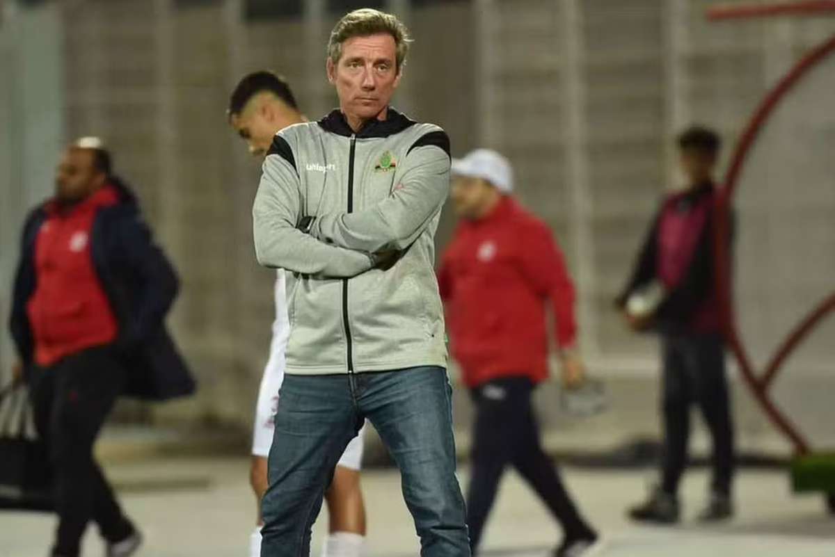 Liga dos Campeões da África: Qualificação do FAR Rabat assegura final com presença portuguesa (1-0)