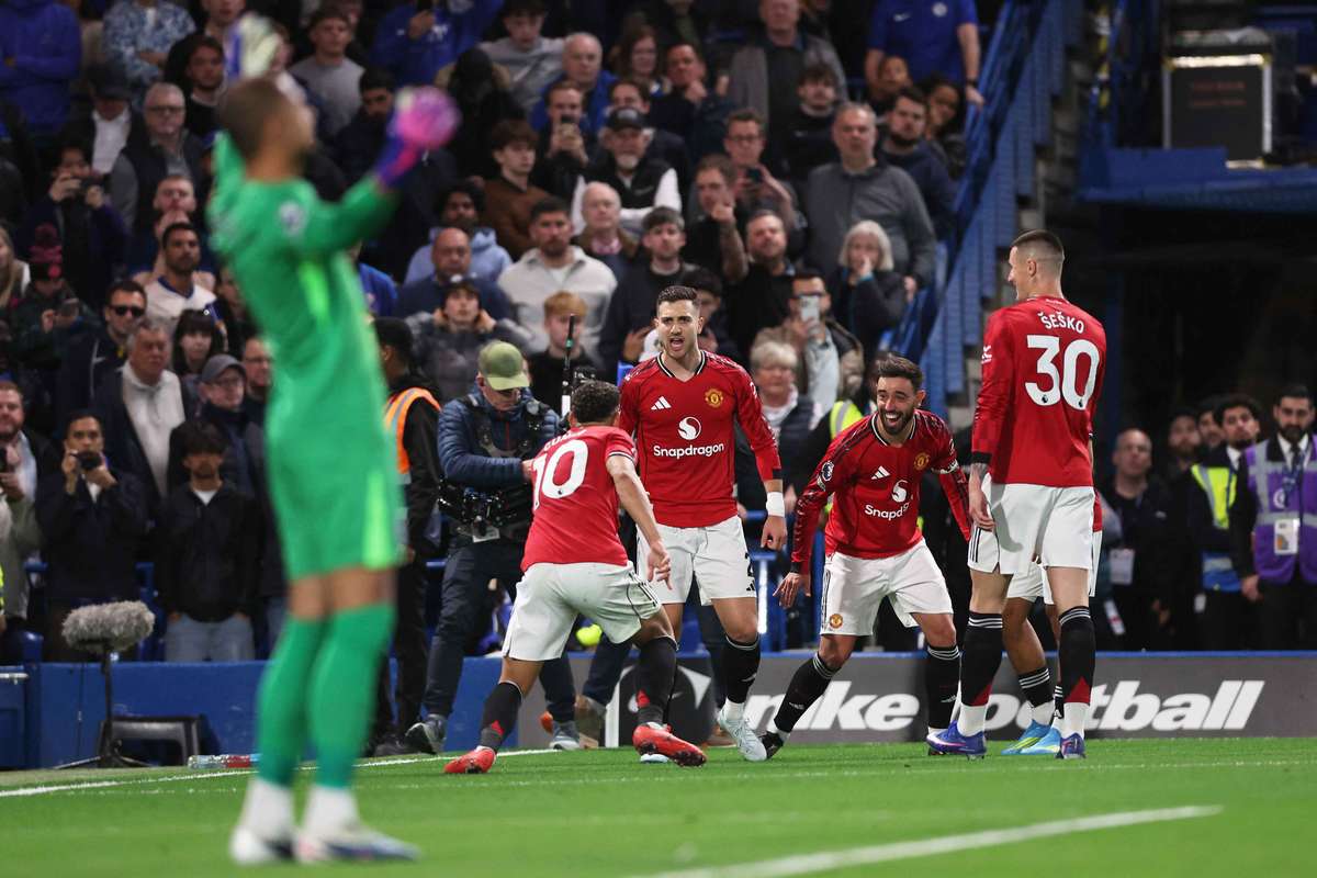 Premier League: Bruno Fernandes brilha na vitória do Manchester United sobre o Chelsea (0-1)