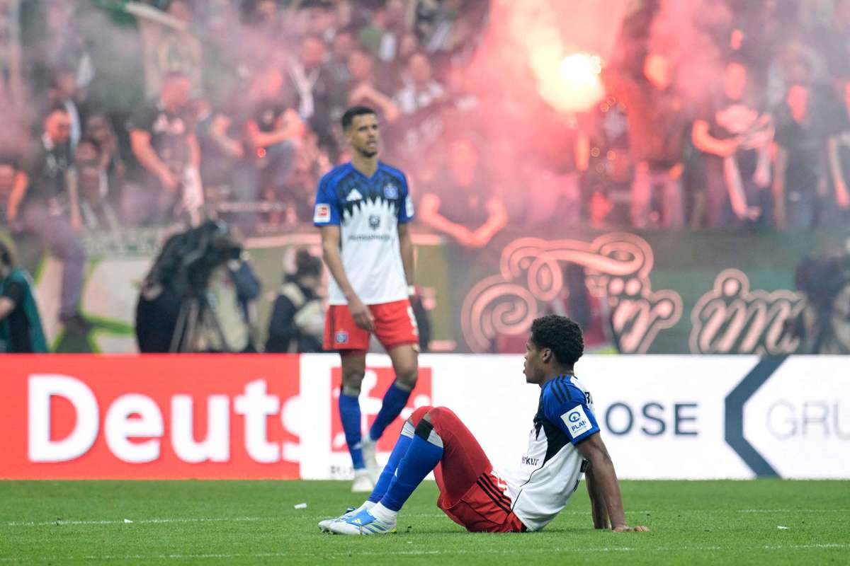 "Einfach Mist": Rotkartenflut ärgert den HSV, Unruhen beim Nordderby