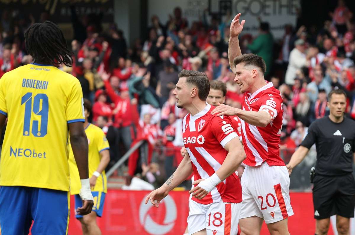 Hattrick von Cigerci: Cottbus wendet irrsinniges Spitzenspiel gegen Essen