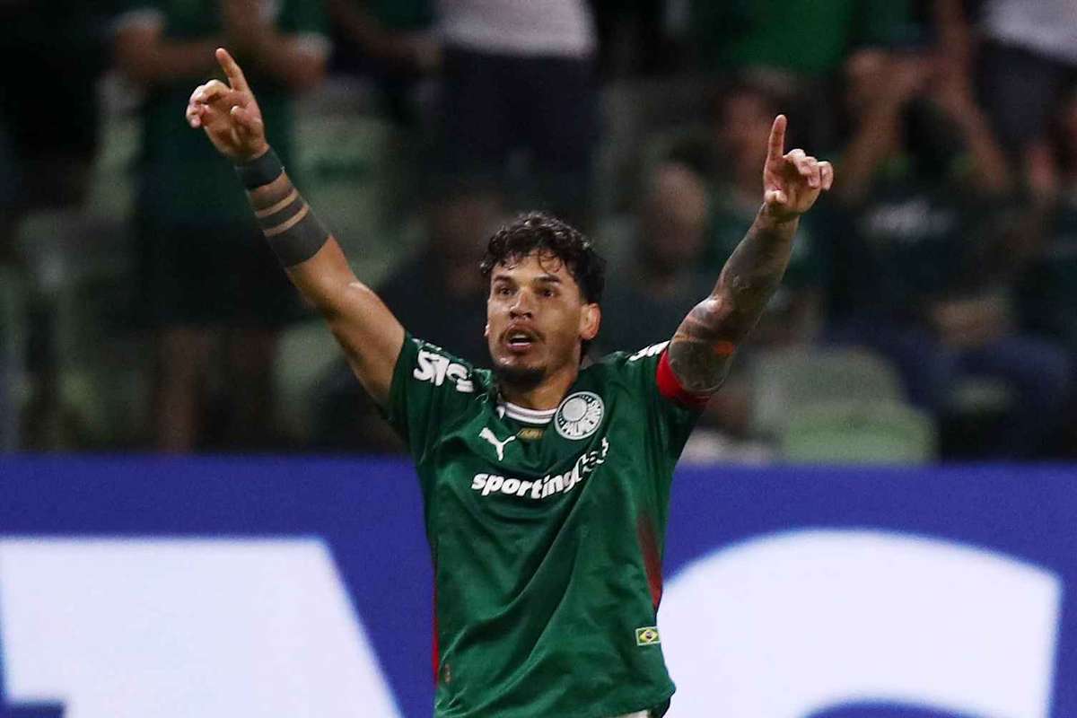 Campeonato Brasileiro: Palmeiras aguenta expulsão e derrota Athletico-PR por 1-0