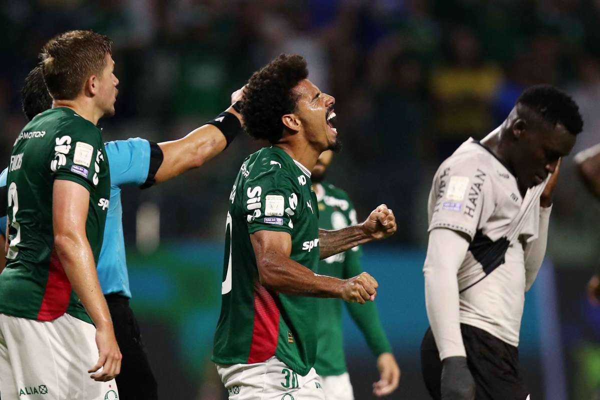 Confederação Brasileira de Futebol revela análise do VAR em pênalti anulado no encontro entre Palmeiras e Athletico-PR