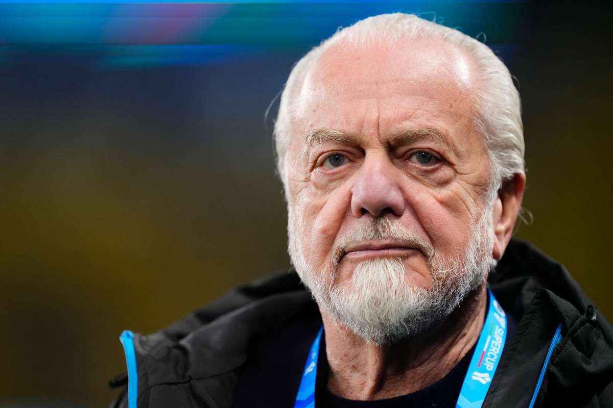 De Laurentiis apoia Malagò para liderar a federação italiana de futebol Abete não serve para o papel