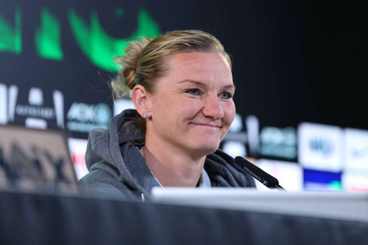 Zuerst der Pokal und dann ein neues Kapitel: Alex Popp schmiedet Pläne für ihr glückliches Finale