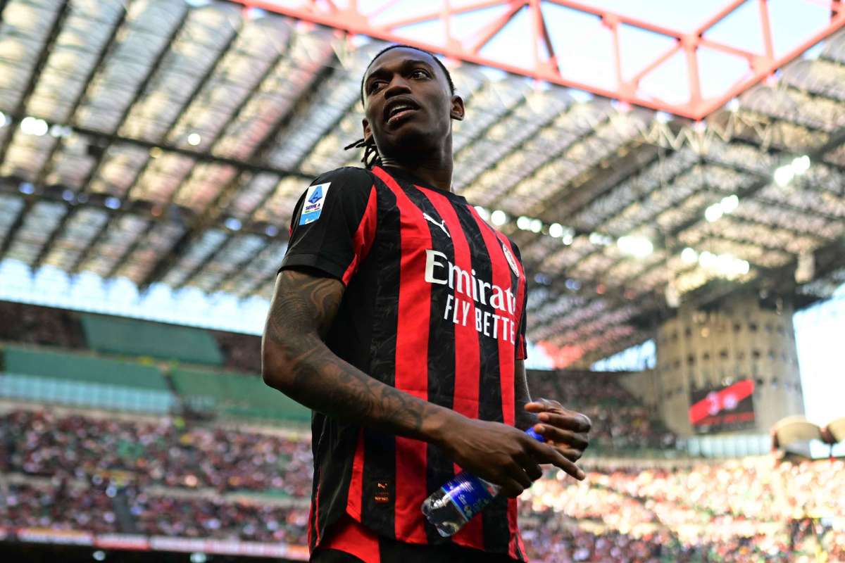 AC Milan estabelece valor para Rafael Leão face ao interesse do Barcelona